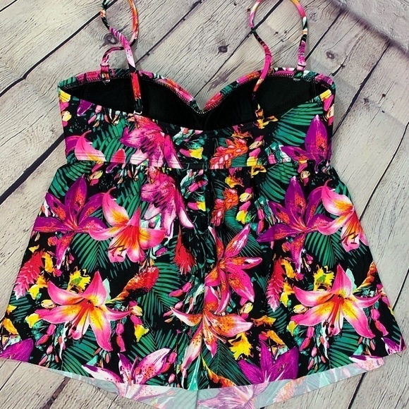 NWOT Kenneth Cole Reaction Tropical Tankini Top - Picture 5 of 8